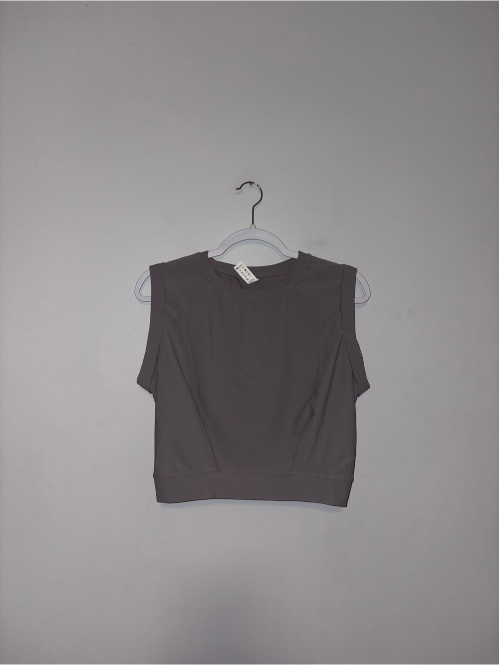 Halara | Gray Ribbed Tee | Size Medium